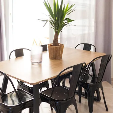 55m2, Très Proche Plage, Hippodrome, Tous Commerces * Cagnes-sur-Mer